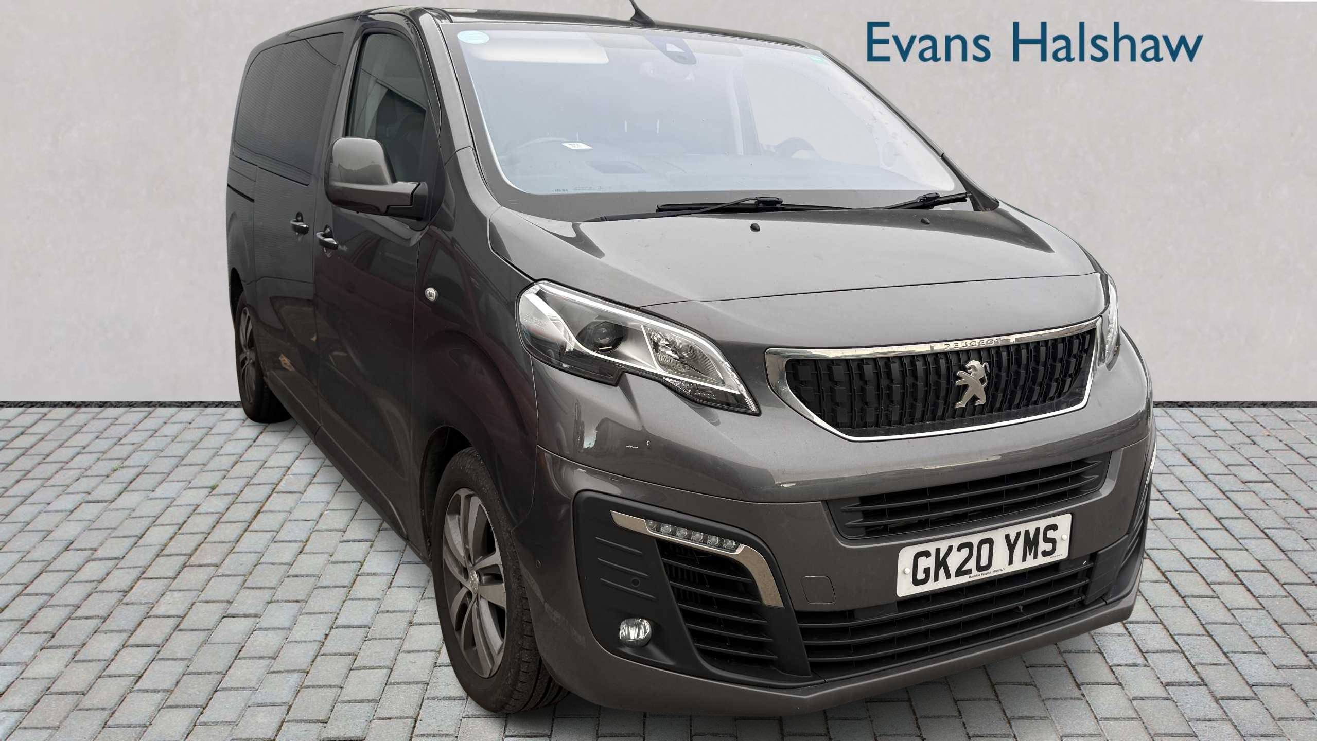 Main listing image - Peugeot Traveller