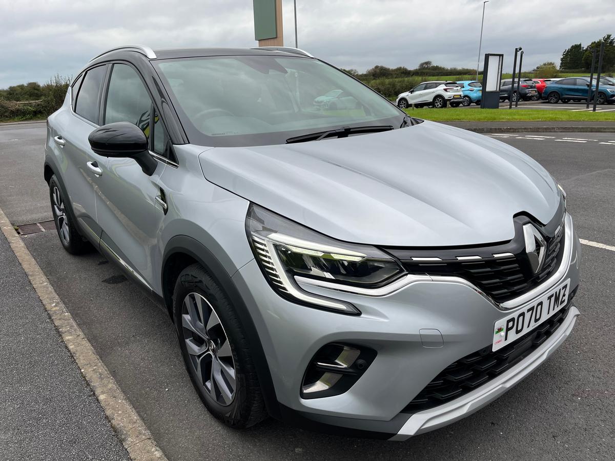 Main listing image - Renault Captur