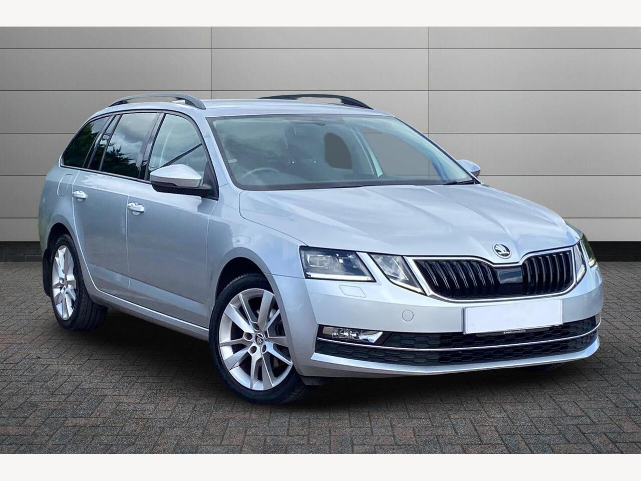 Main listing image - Skoda Octavia Estate
