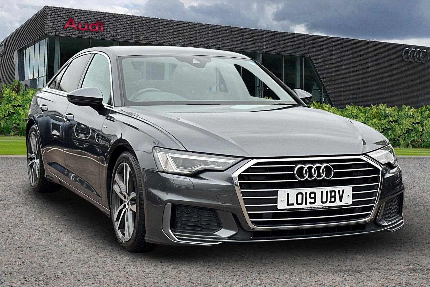 Main listing image - Audi A6