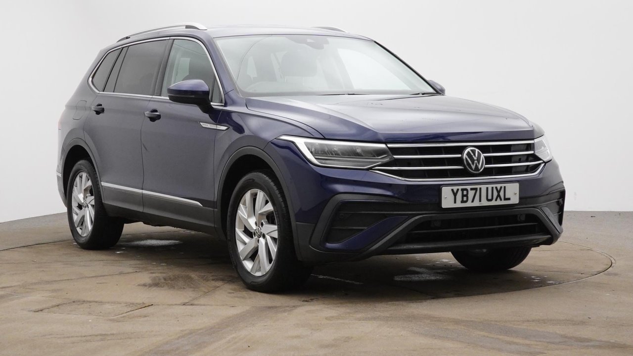 Main listing image - Volkswagen Tiguan Allspace