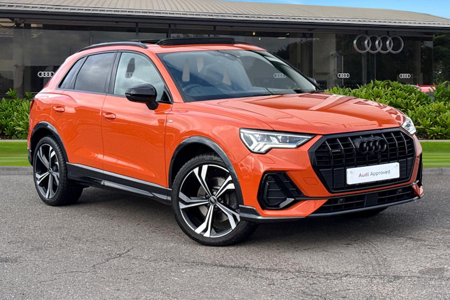 Main listing image - Audi Q3