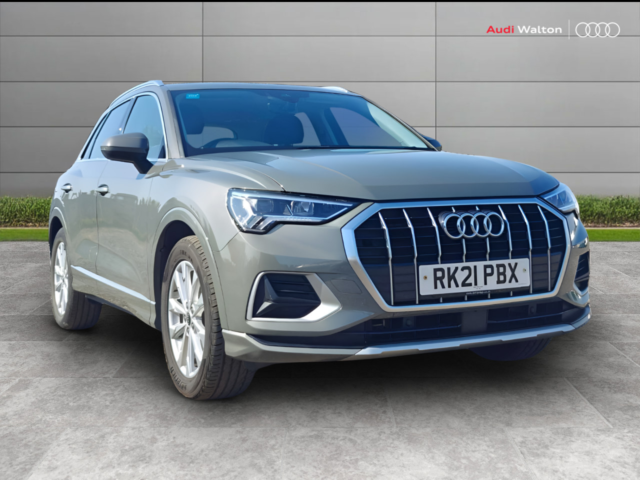 Main listing image - Audi Q3