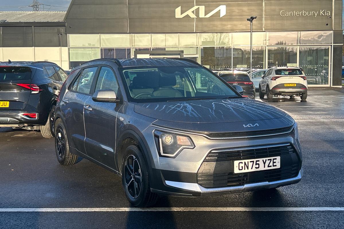 Main listing image - Kia Niro