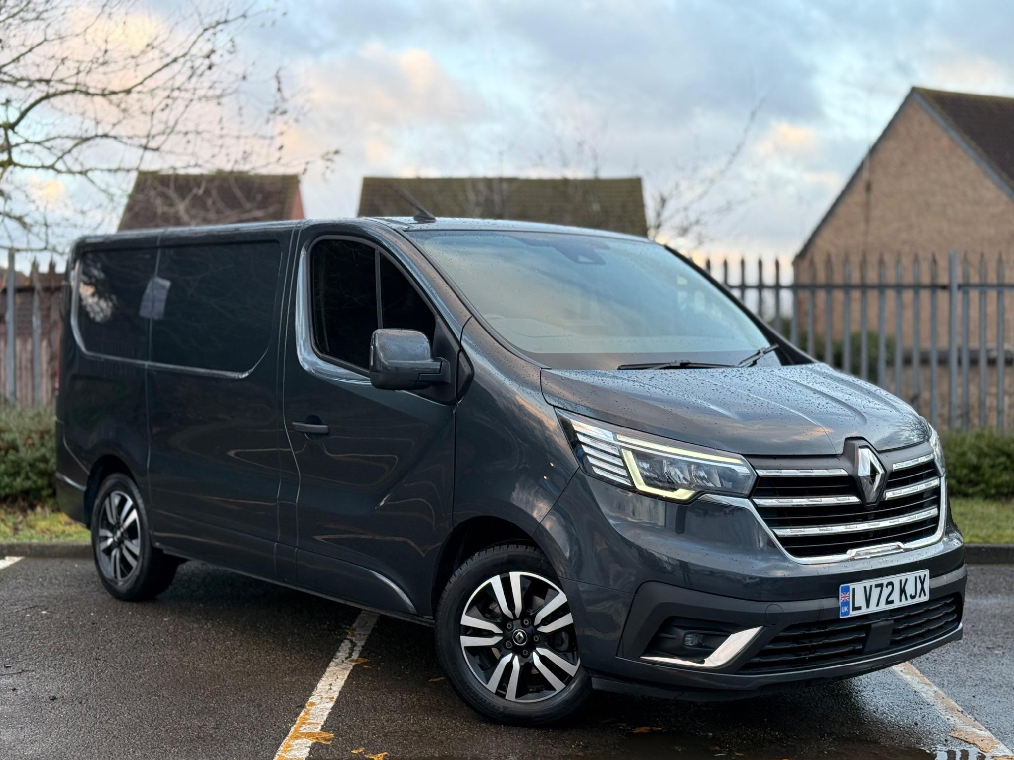 Main listing image - Renault Trafic