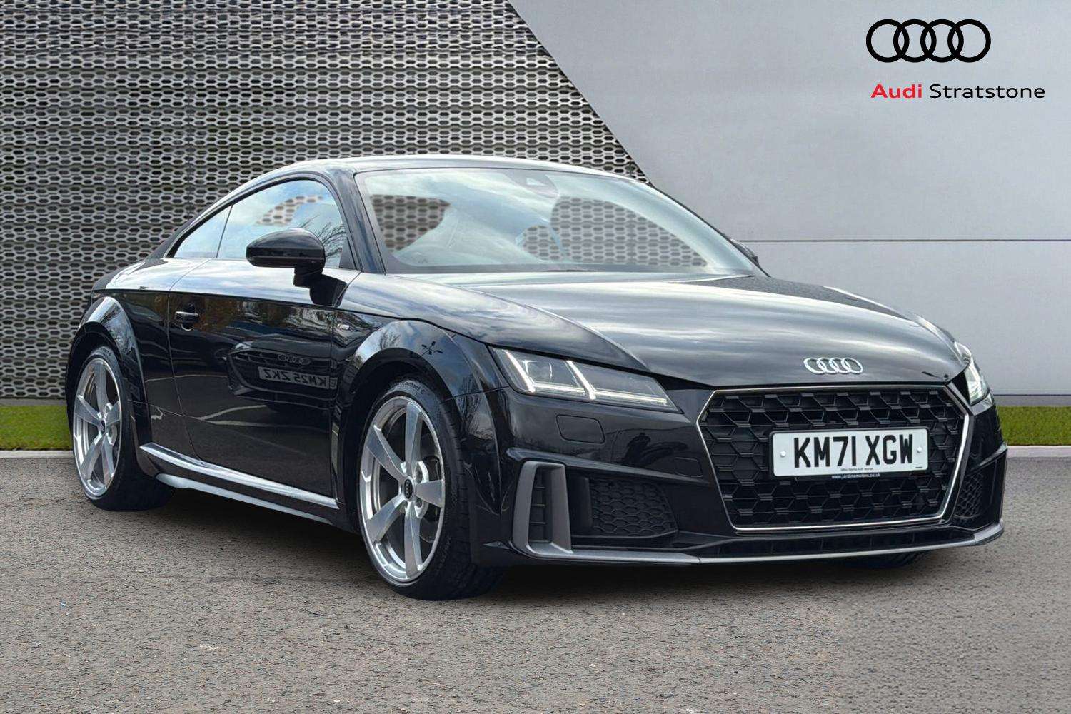 Main listing image - Audi TT