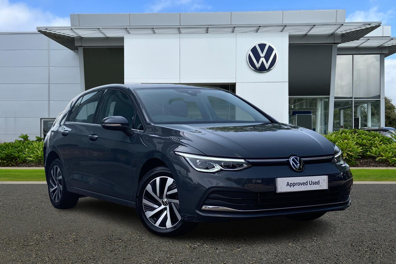 Main listing image - Volkswagen Golf