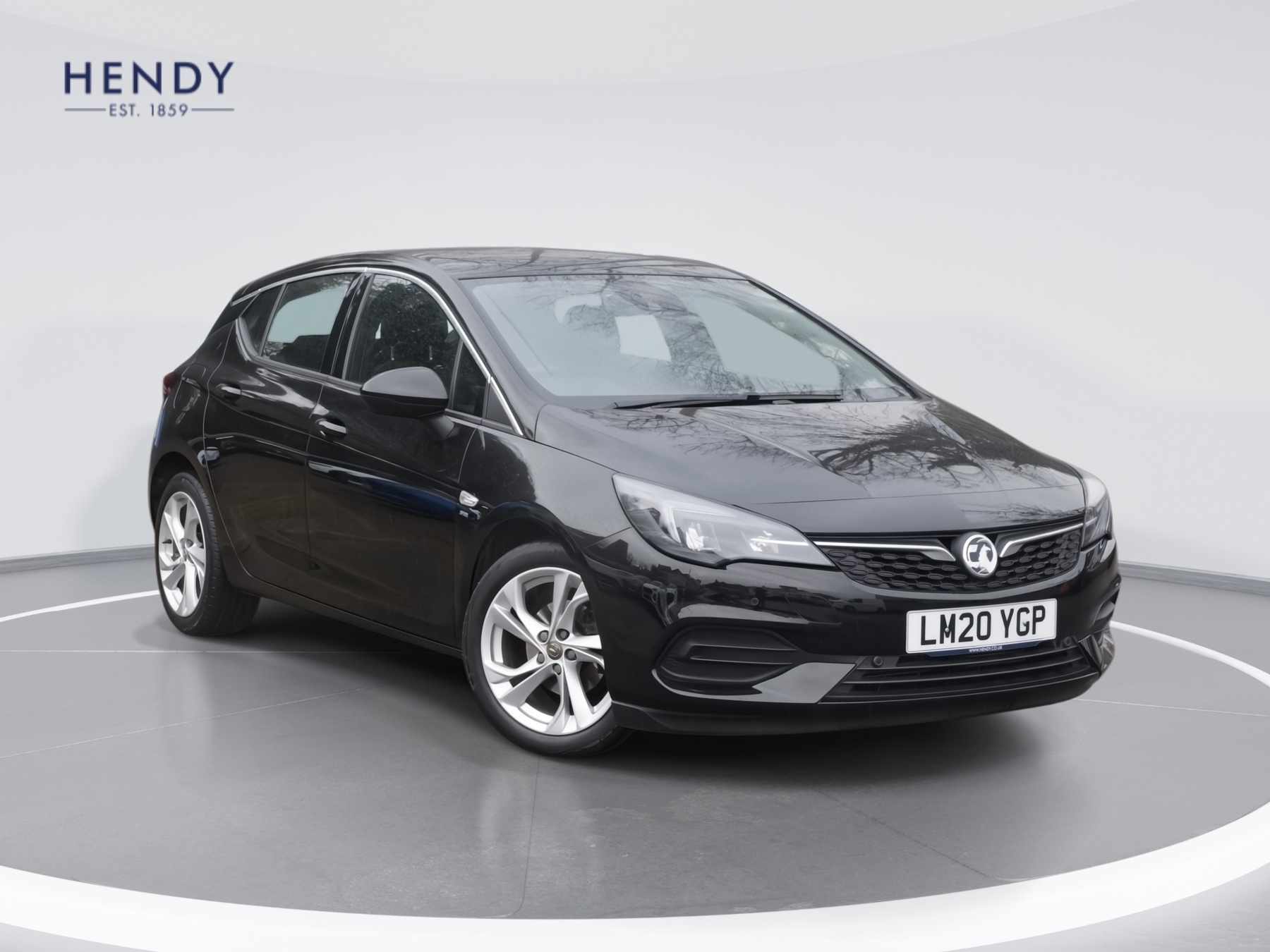 Main listing image - Vauxhall Astra