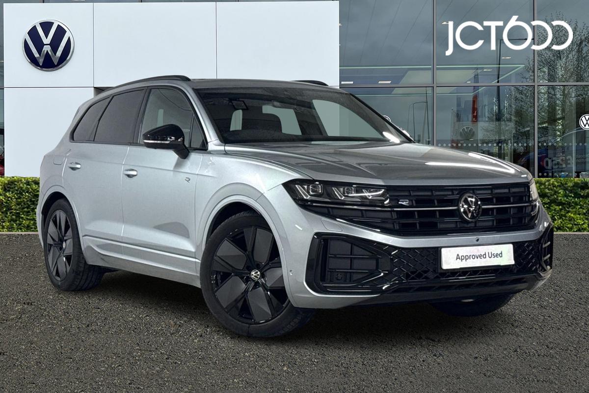 Main listing image - Volkswagen Touareg