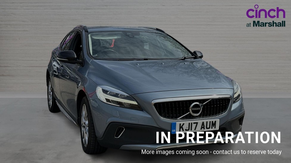Main listing image - Volvo V40 Cross Country