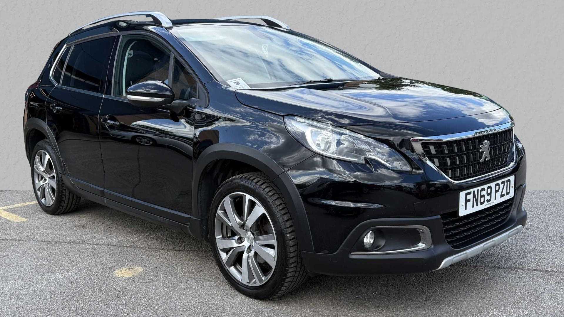 Main listing image - Peugeot 2008