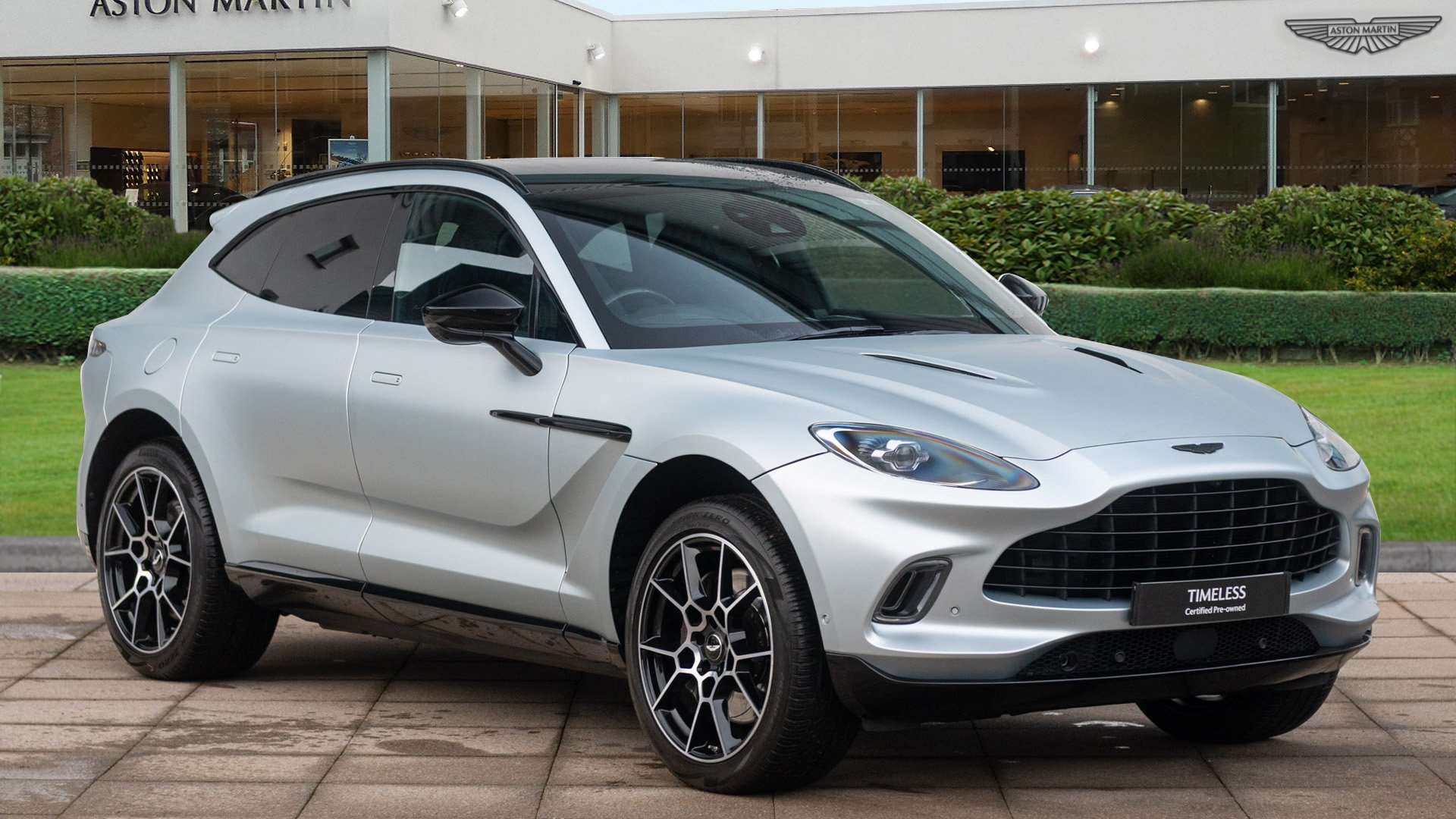 Main listing image - Aston Martin DBX