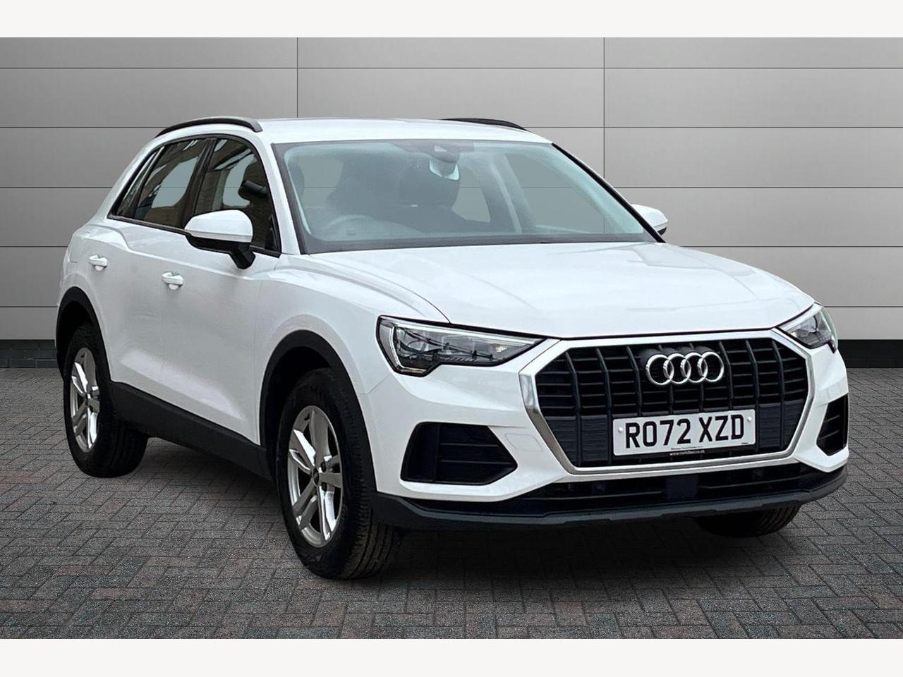 Main listing image - Audi Q3