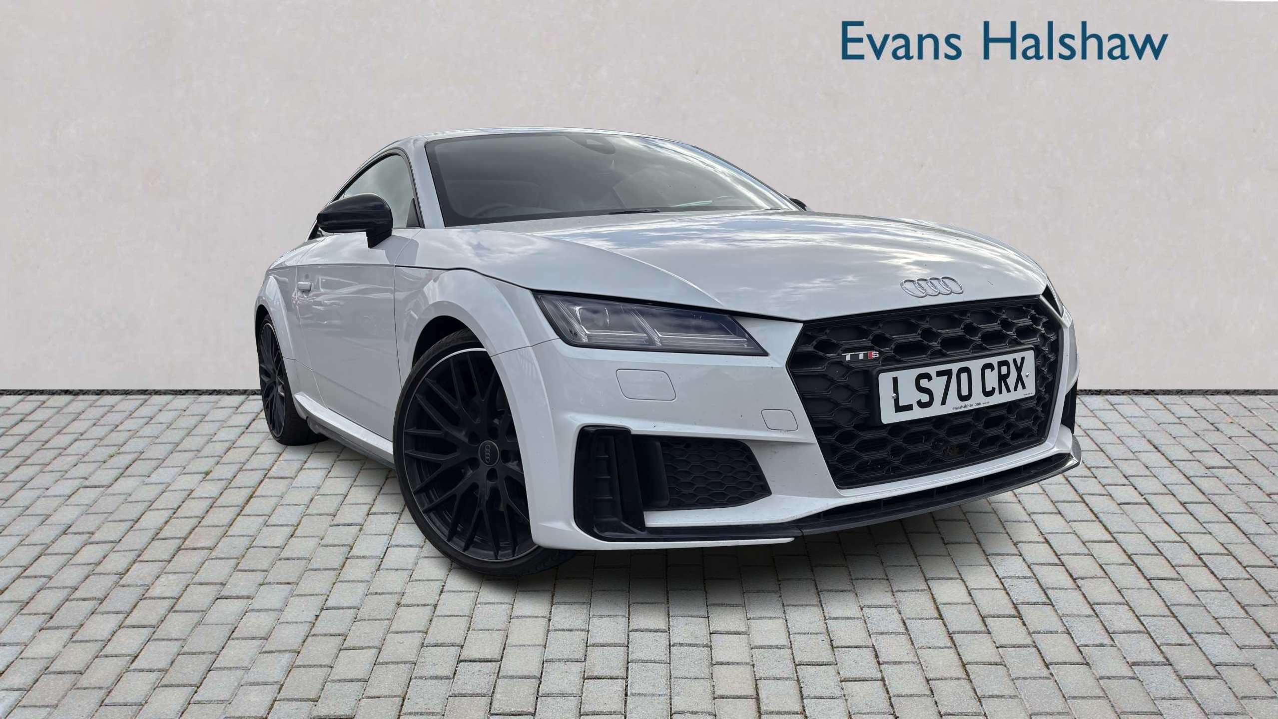 Main listing image - Audi TT S