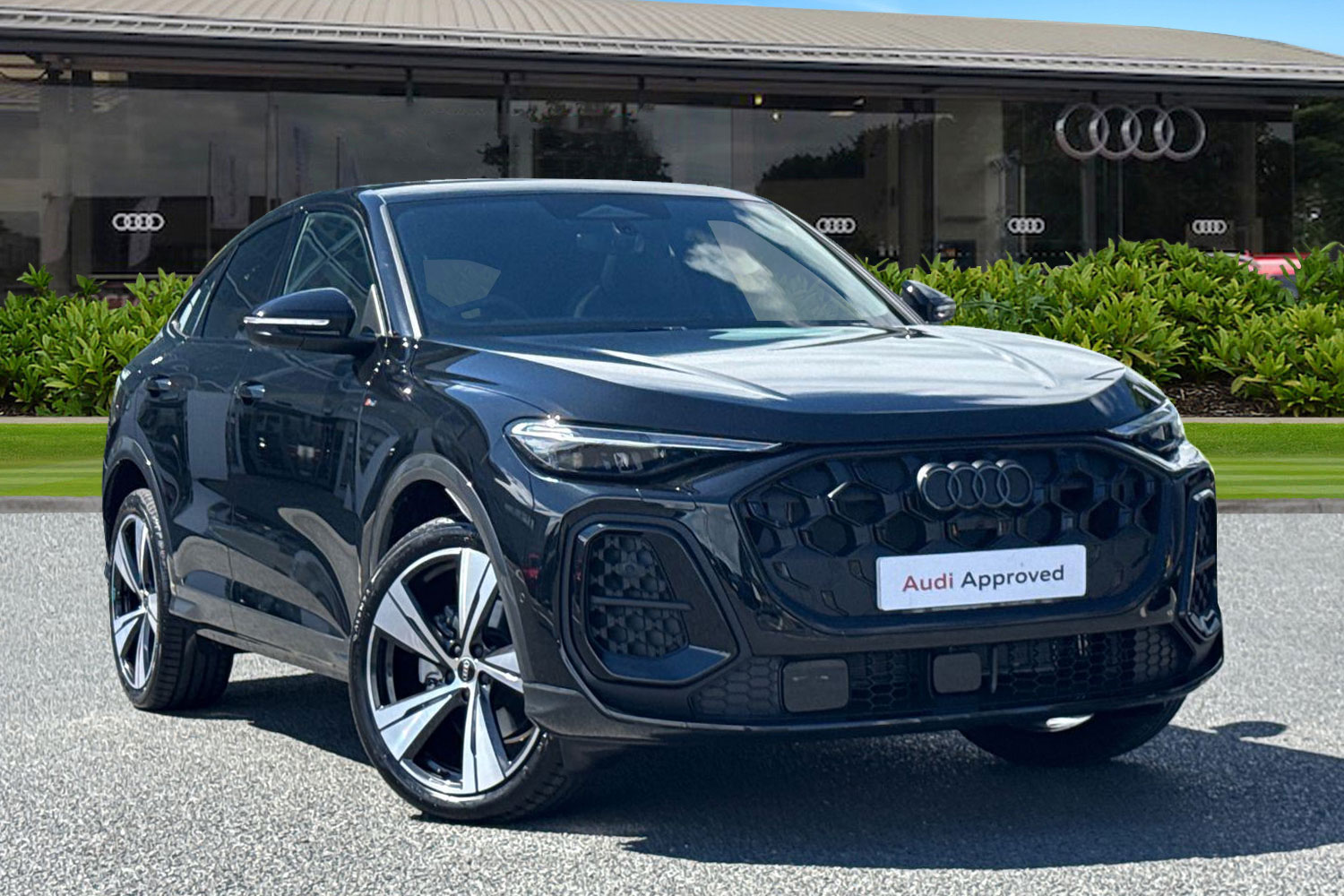 Main listing image - Audi Q5