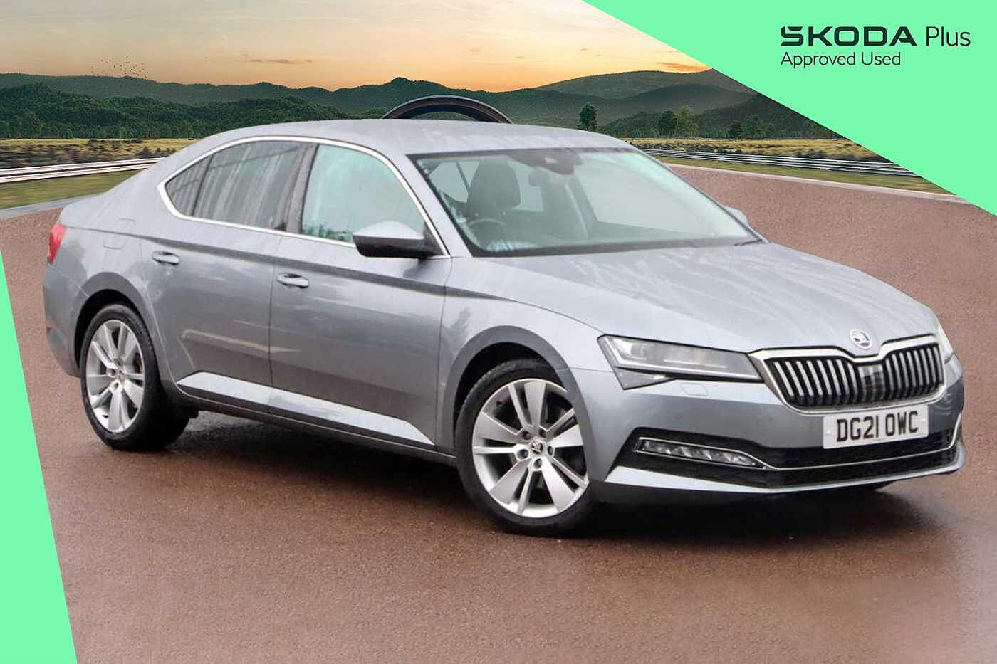 Main listing image - Skoda Superb