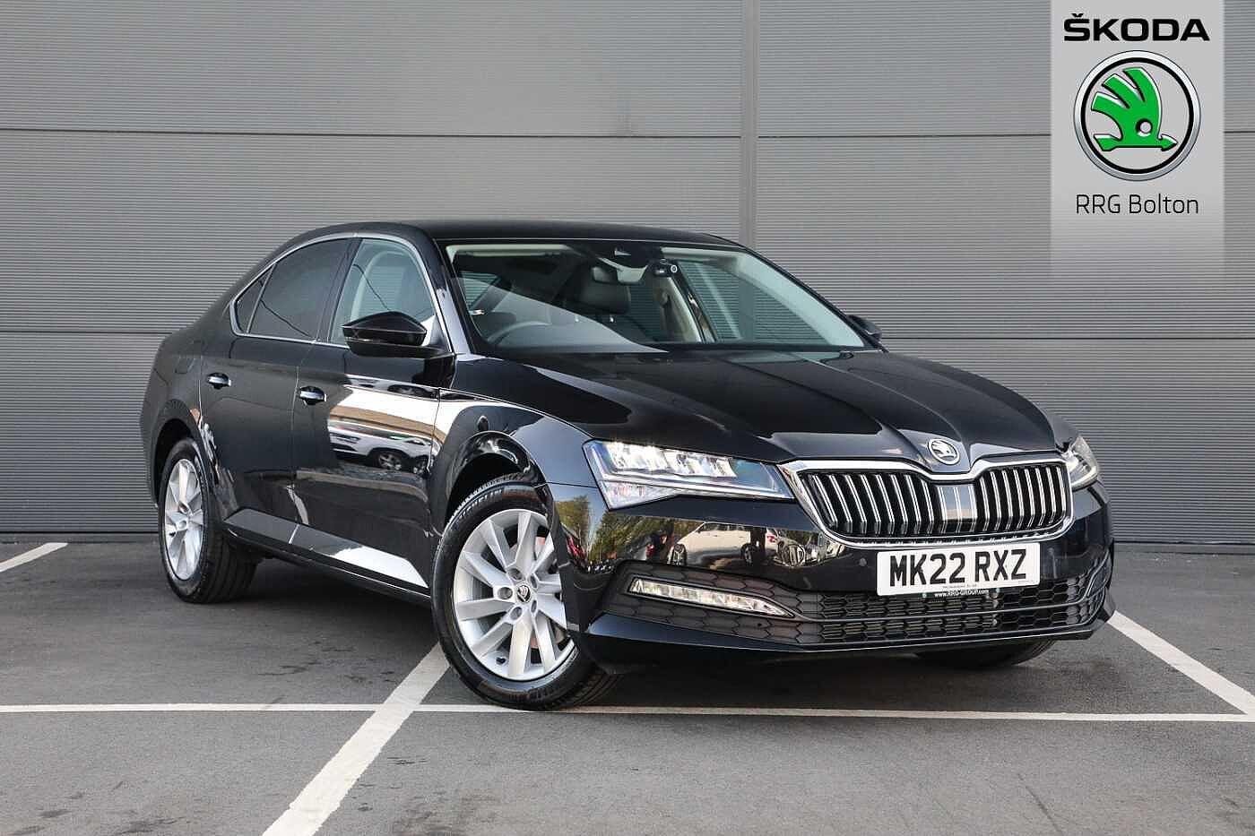 Main listing image - Skoda Superb