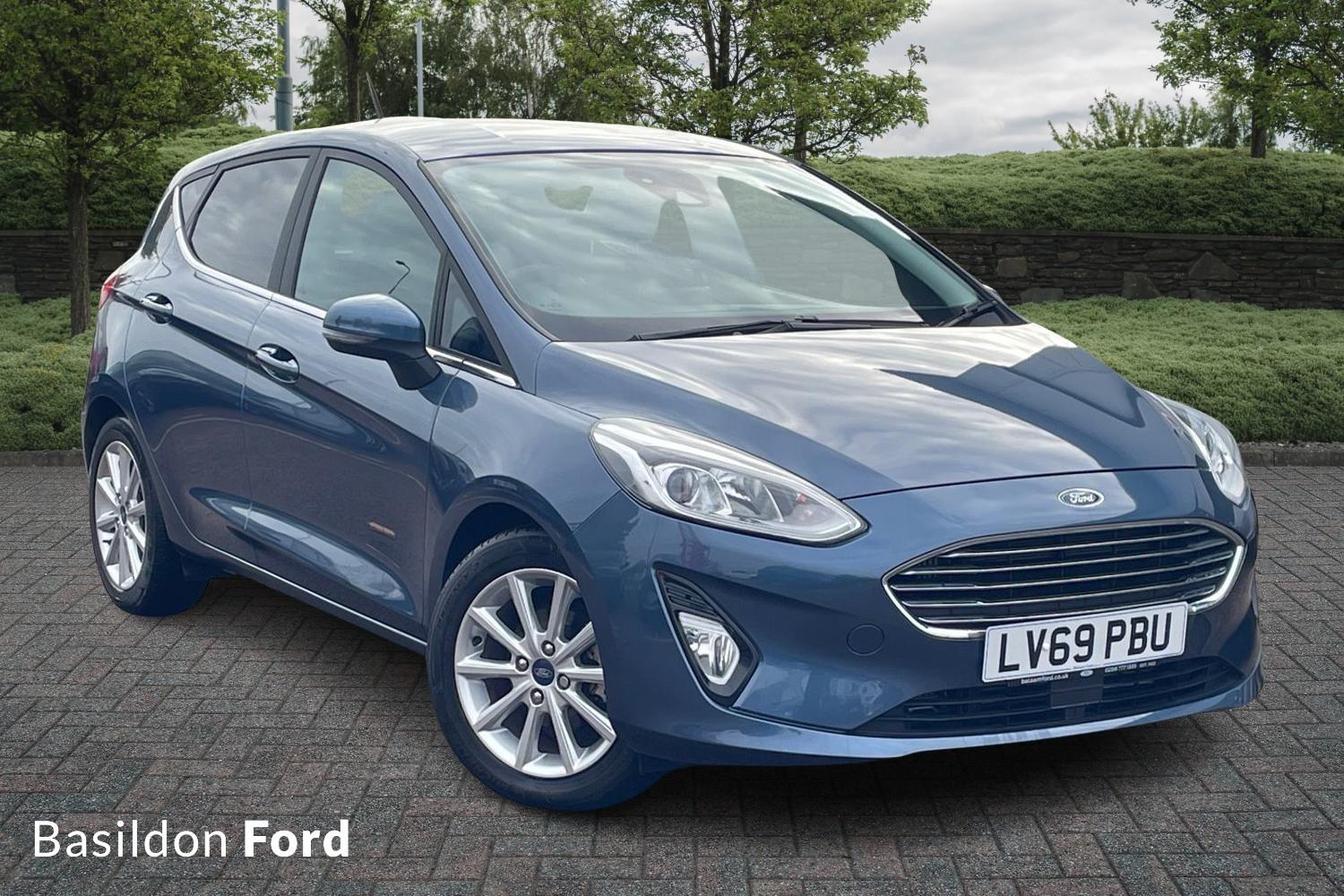 Main listing image - Ford Fiesta