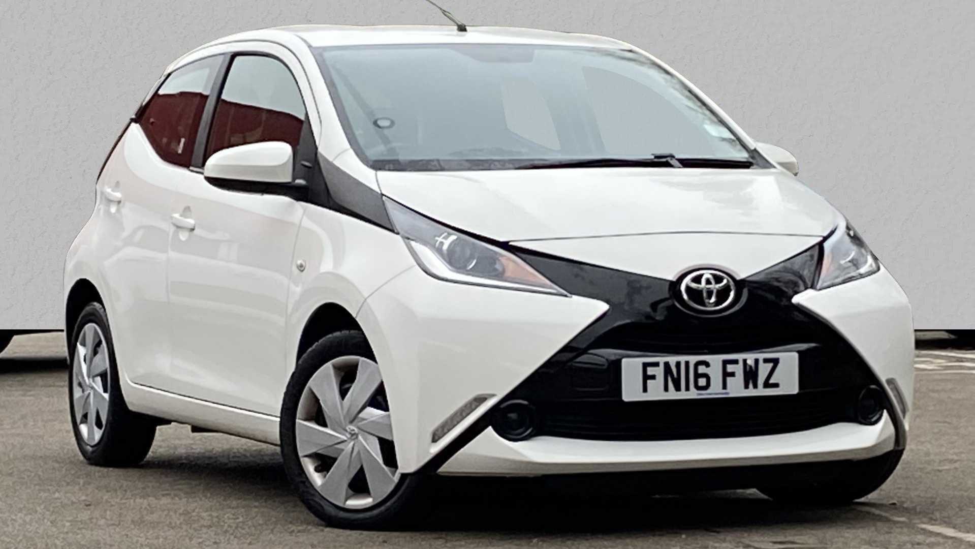 Main listing image - Toyota Aygo