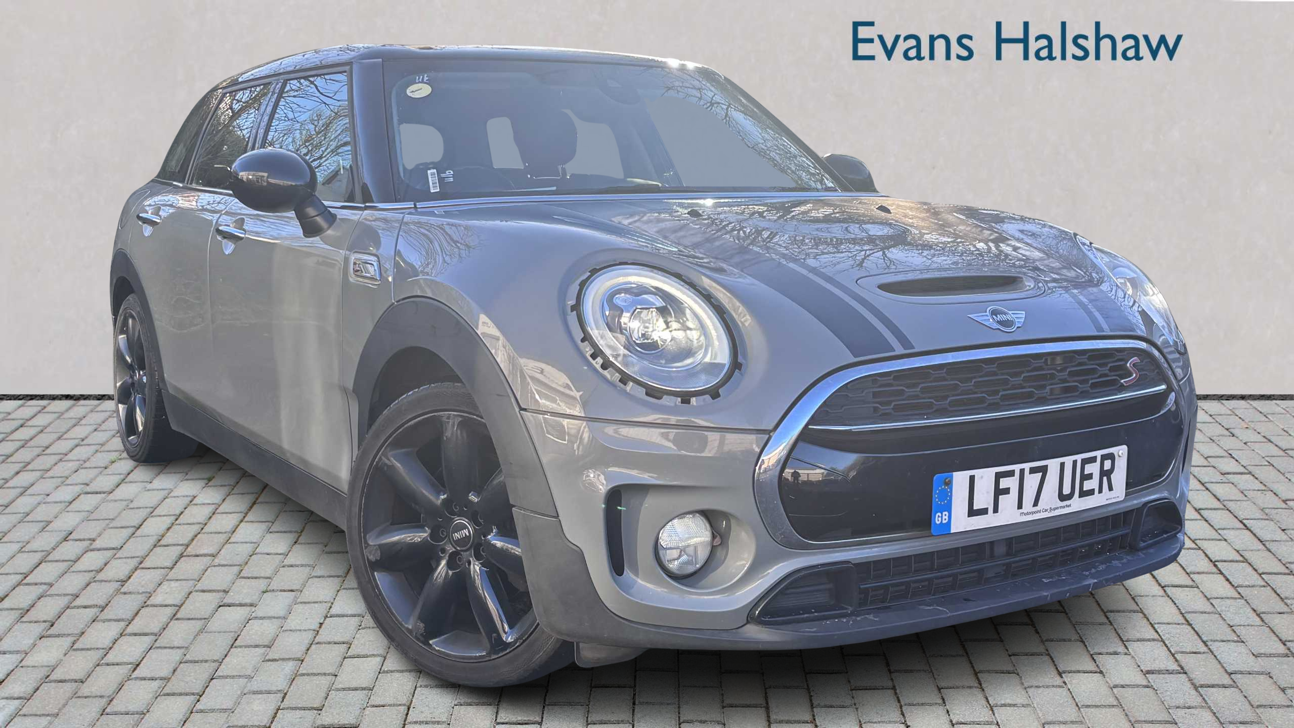 Main listing image - MINI Clubman