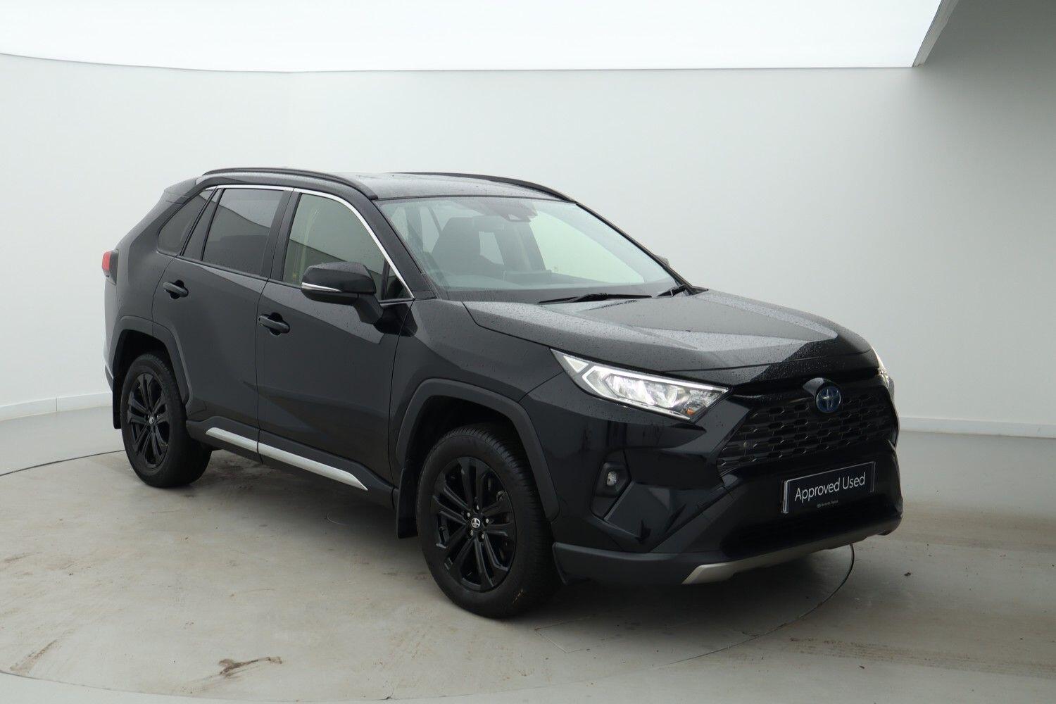 Main listing image - Toyota RAV4