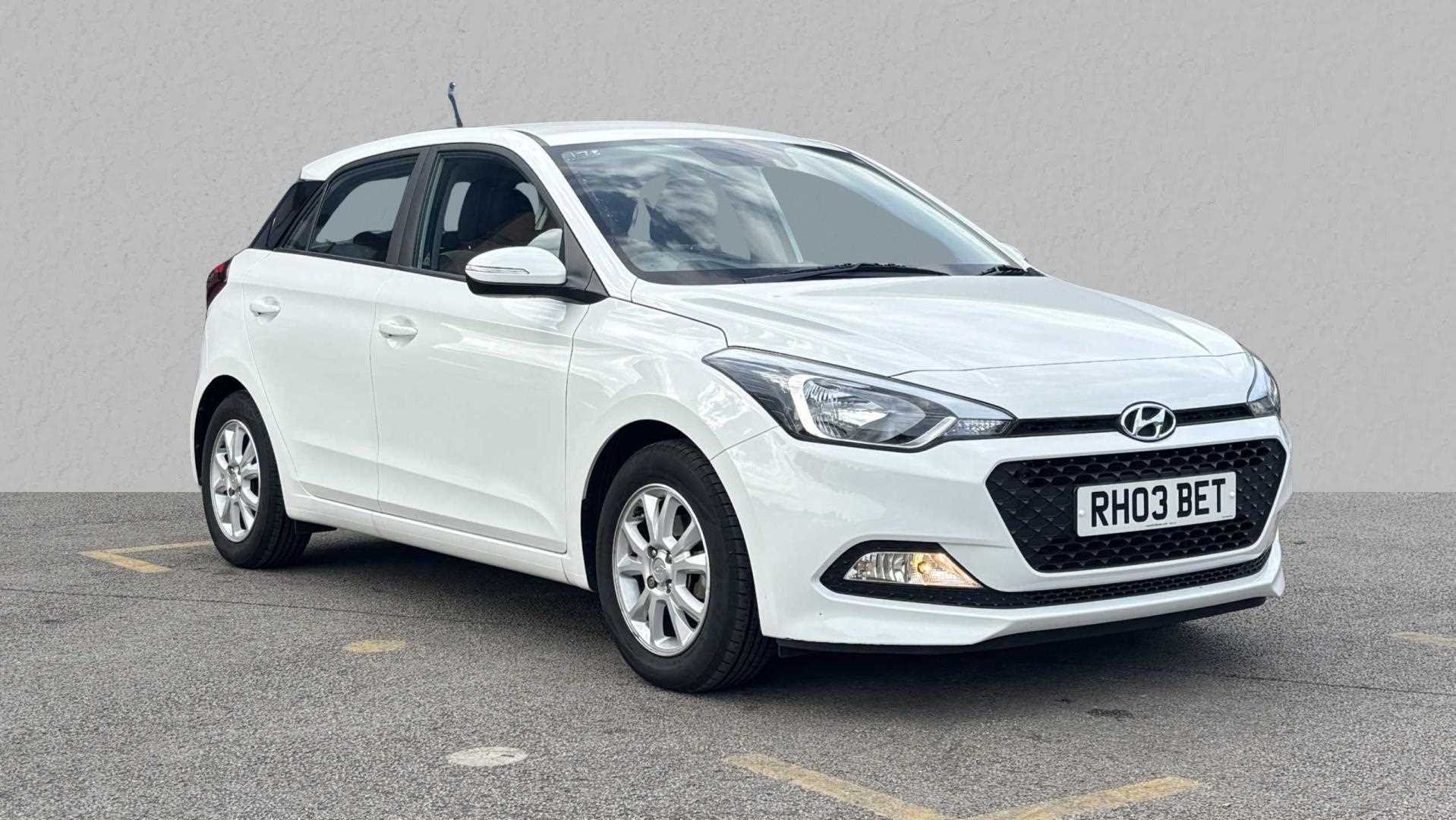 Main listing image - Hyundai i20
