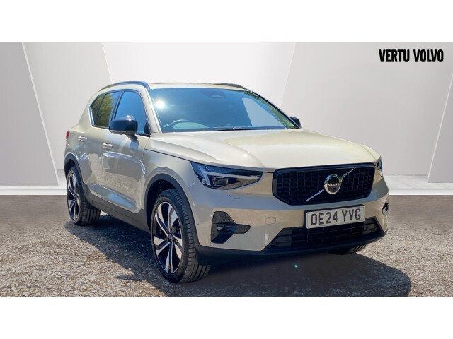 Main listing image - Volvo XC40