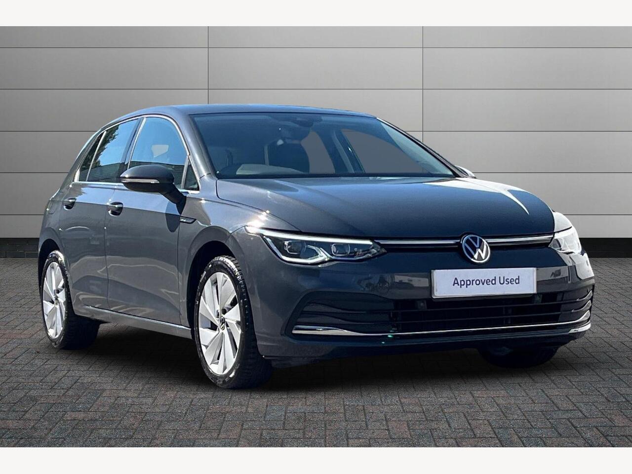 Main listing image - Volkswagen Golf