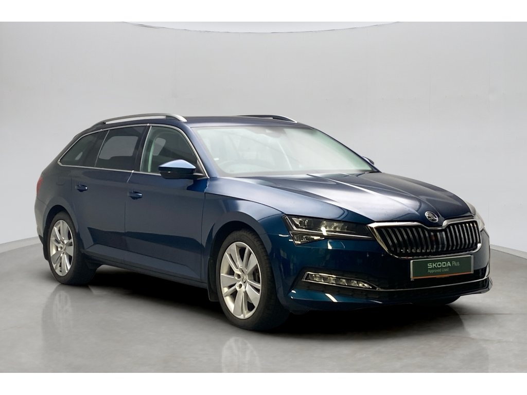 Main listing image - Skoda Superb