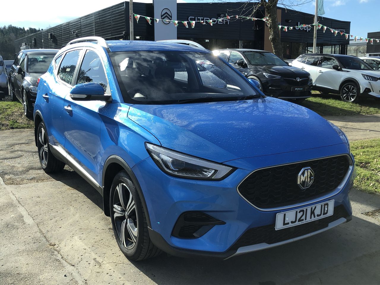 Main listing image - MG ZS