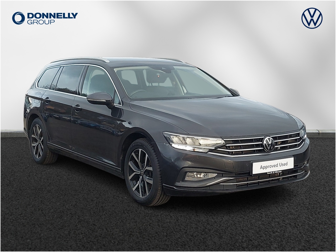 Main listing image - Volkswagen Passat Estate