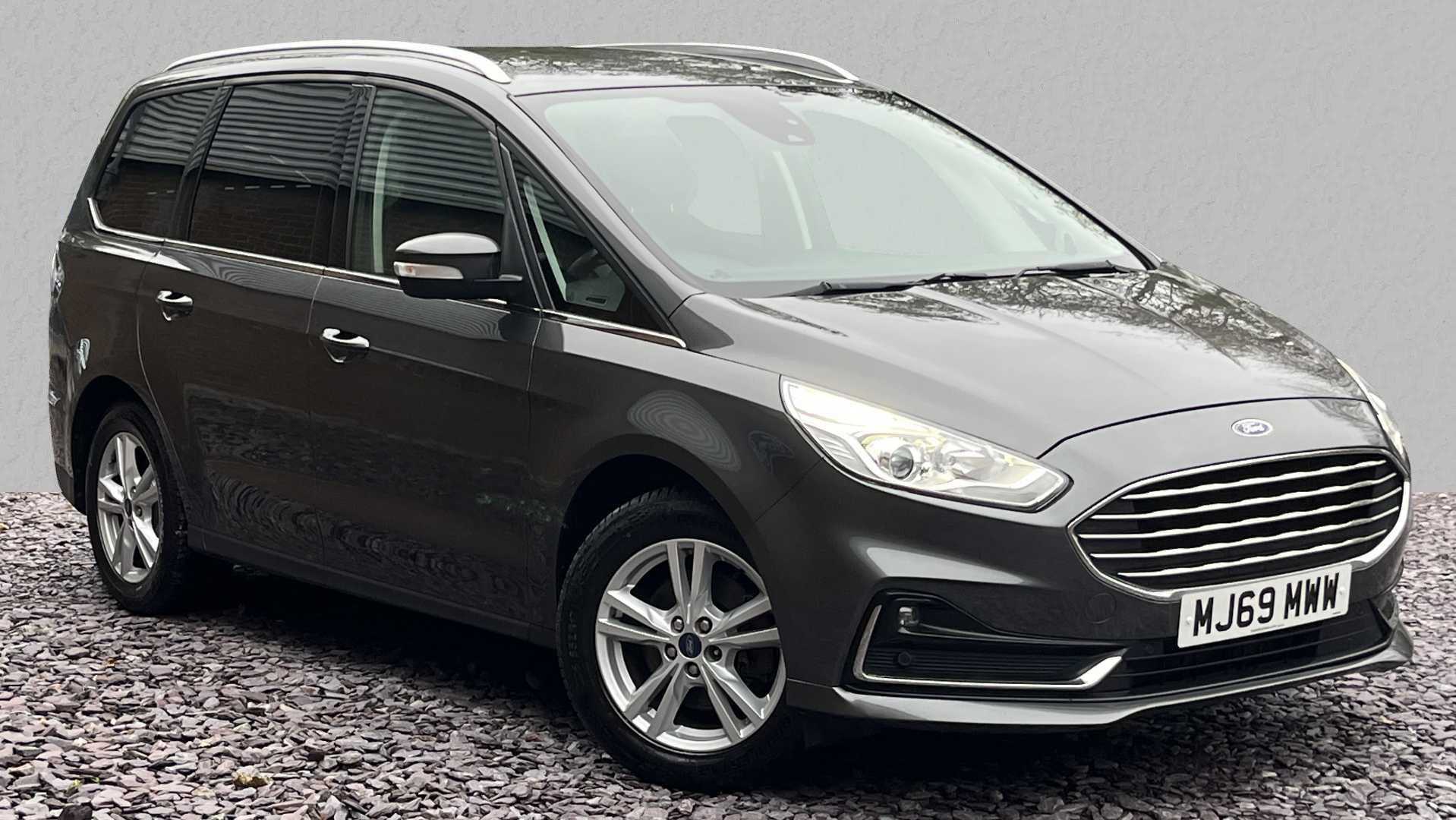 Main listing image - Ford Galaxy