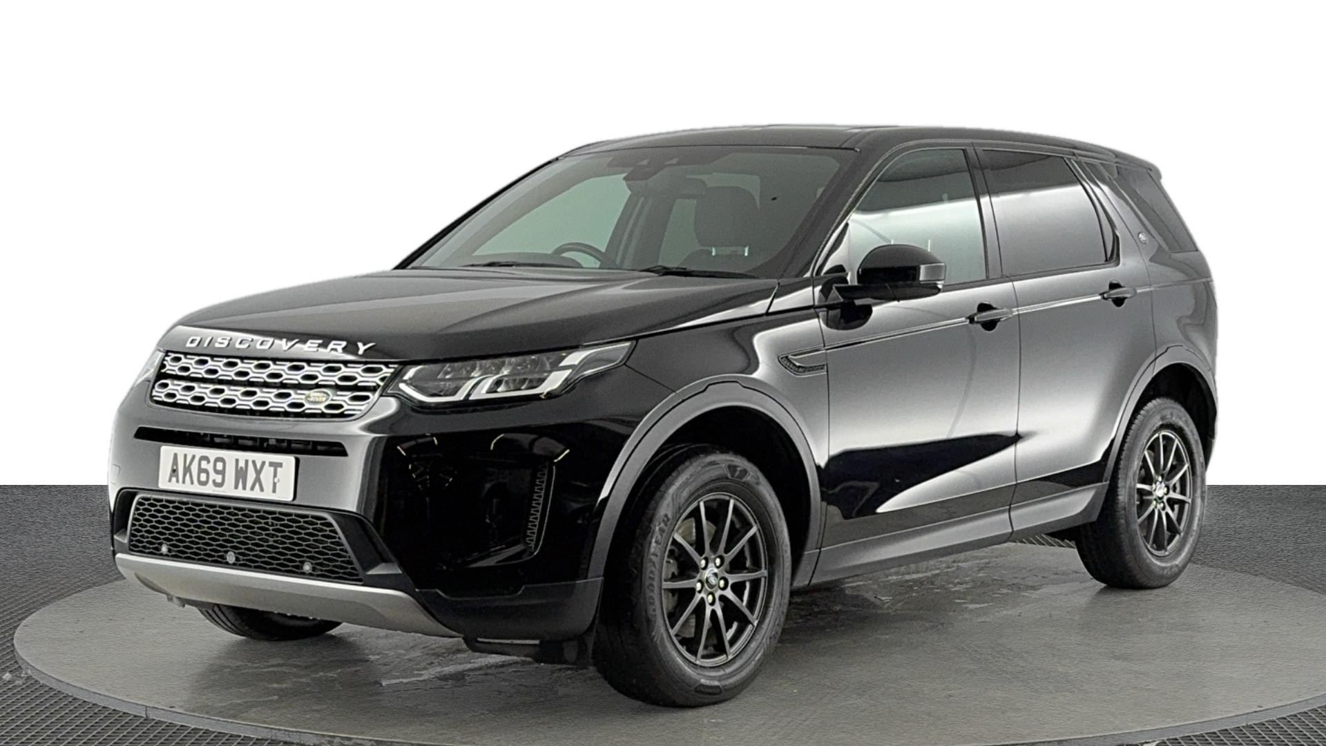 Main listing image - Land Rover Discovery Sport