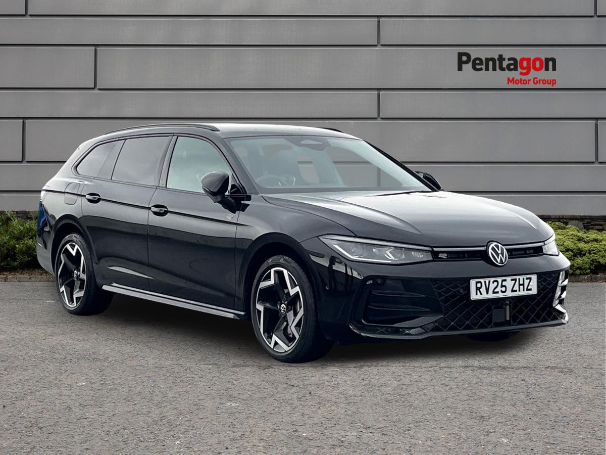 Main listing image - Volkswagen Passat Estate