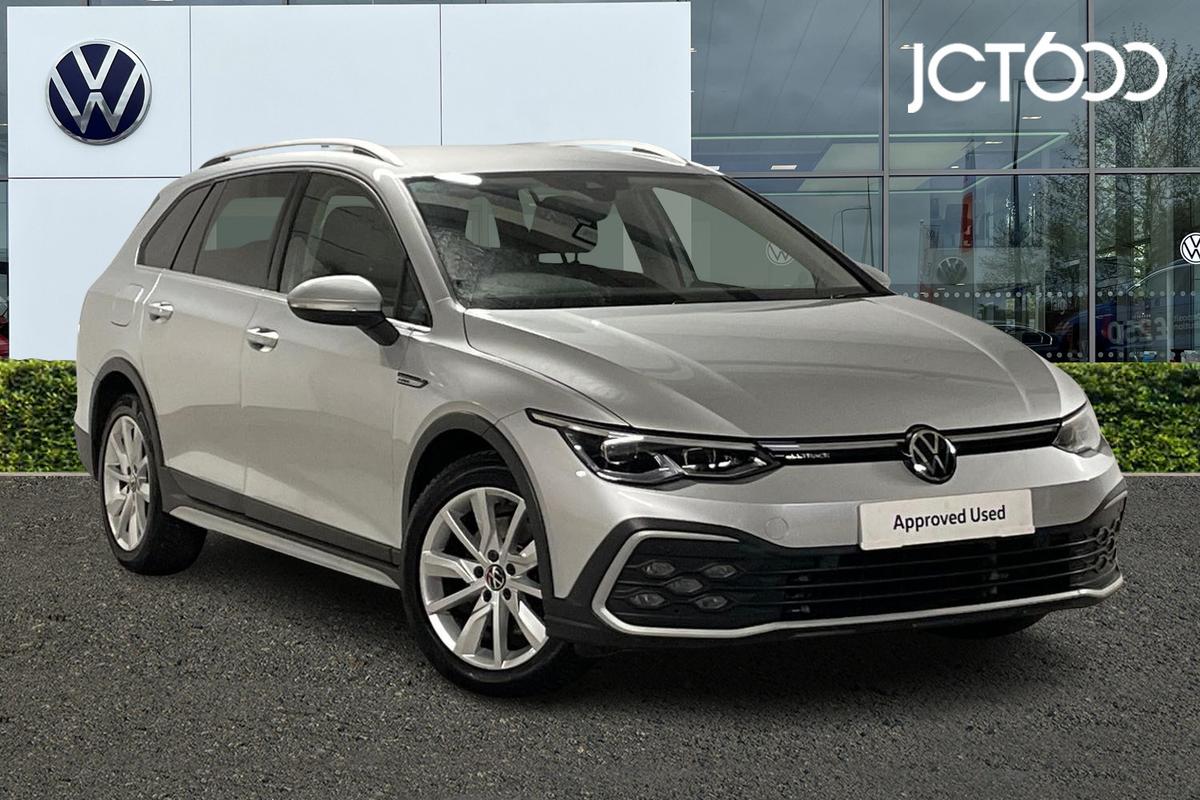 Main listing image - Volkswagen Golf Alltrack
