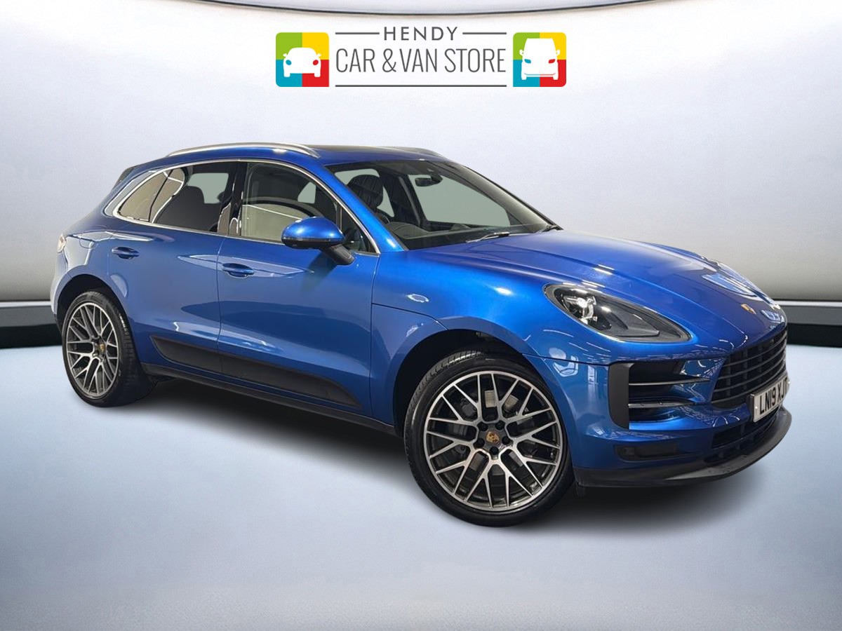 Main listing image - Porsche Macan