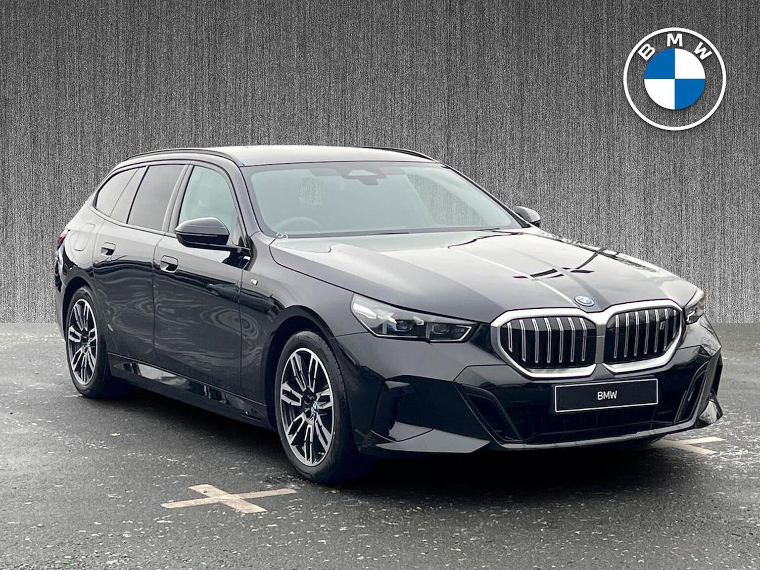 Main listing image - BMW i5