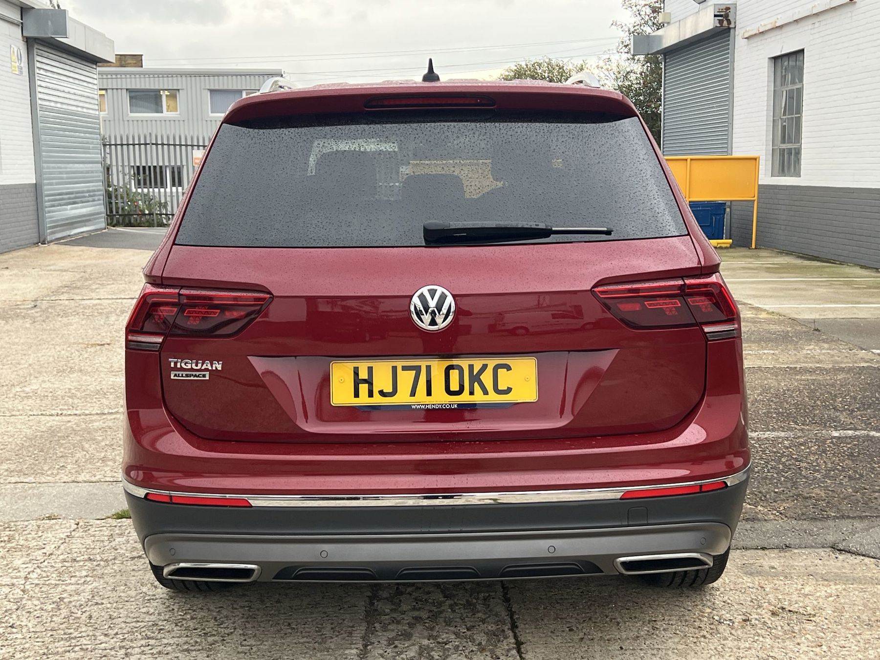 Main listing image - Volkswagen Tiguan Allspace