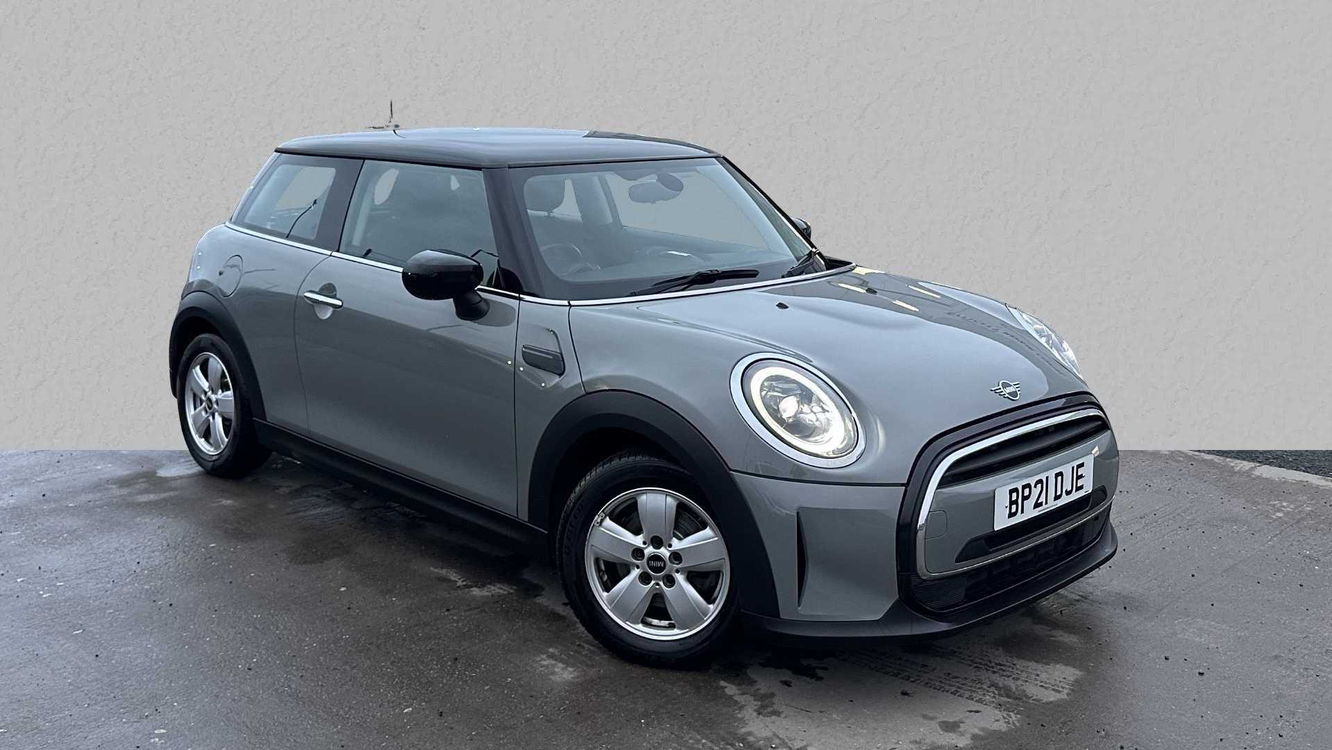 Main listing image - MINI Hatchback