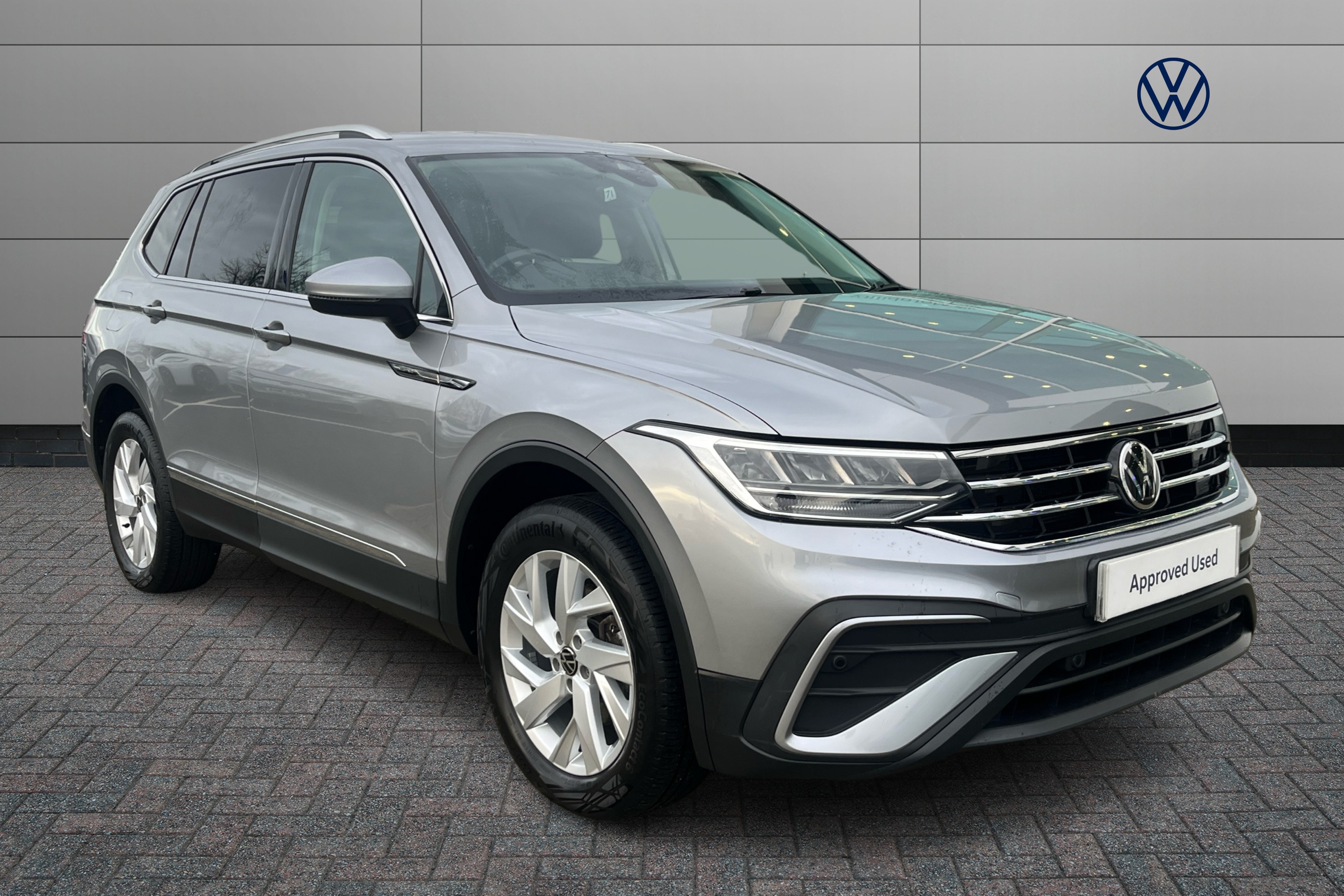 Main listing image - Volkswagen Tiguan Allspace