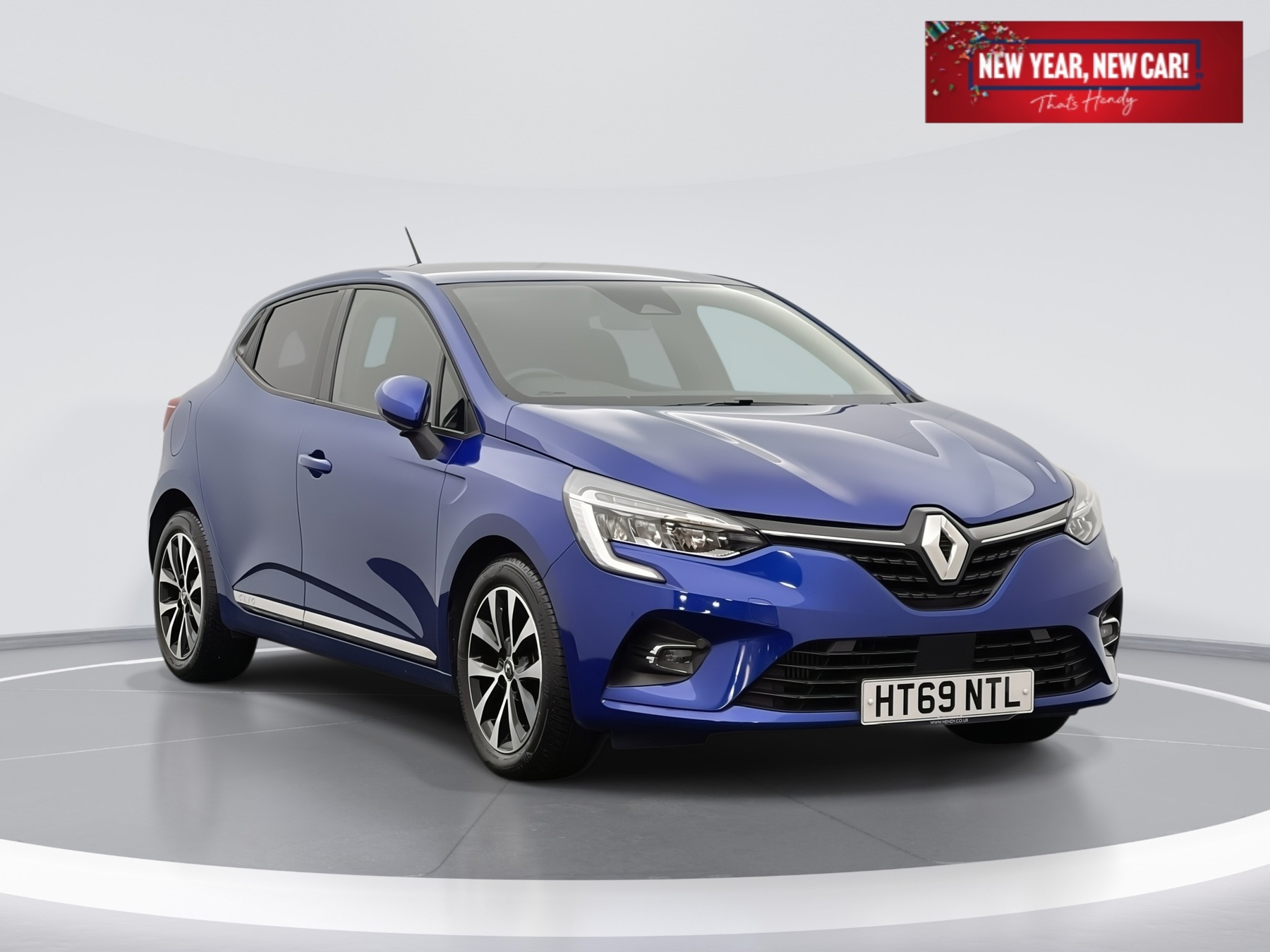 Main listing image - Renault Clio