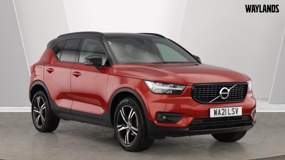 Main listing image - Volvo XC40