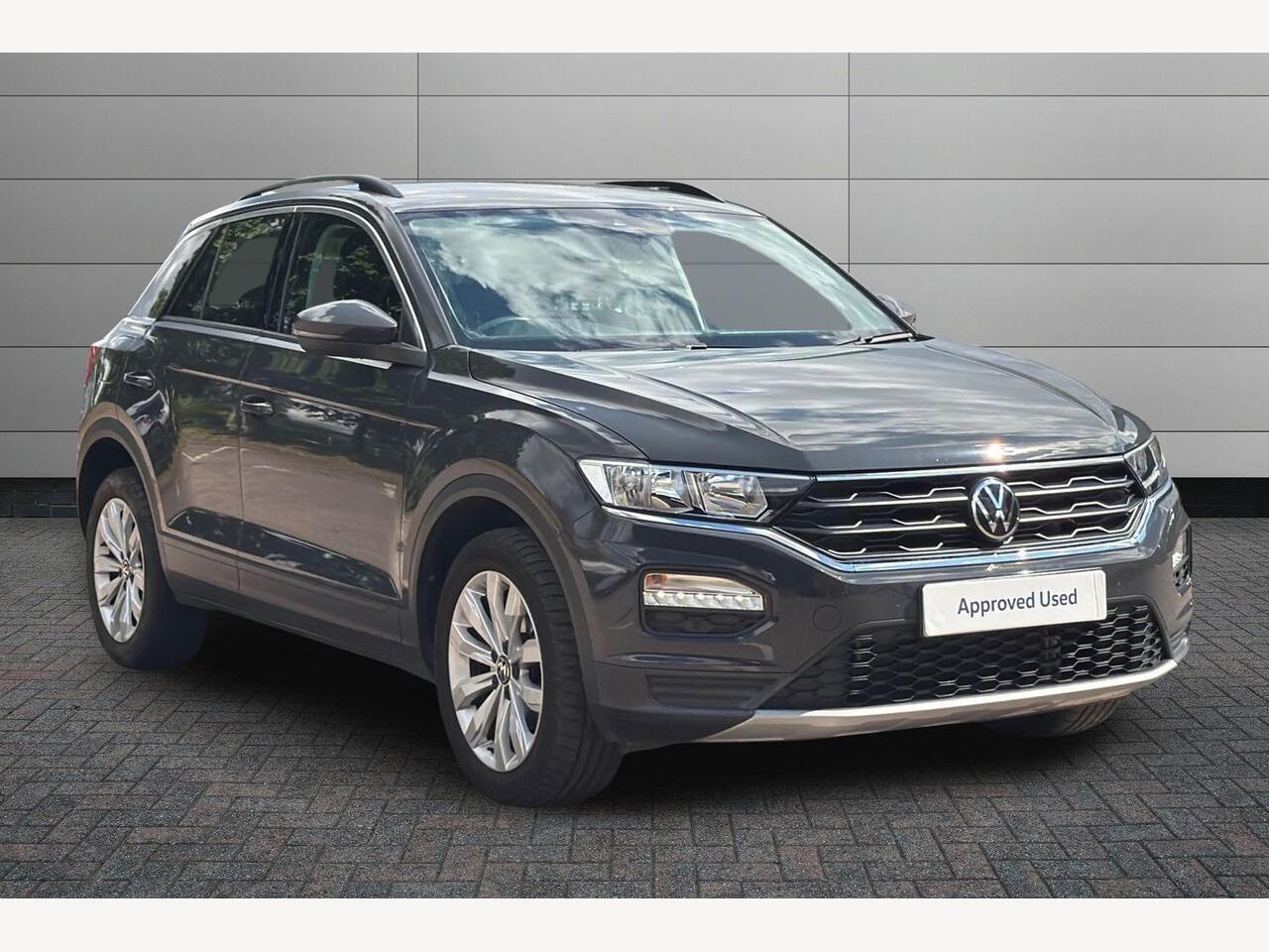 Main listing image - Volkswagen T-Roc