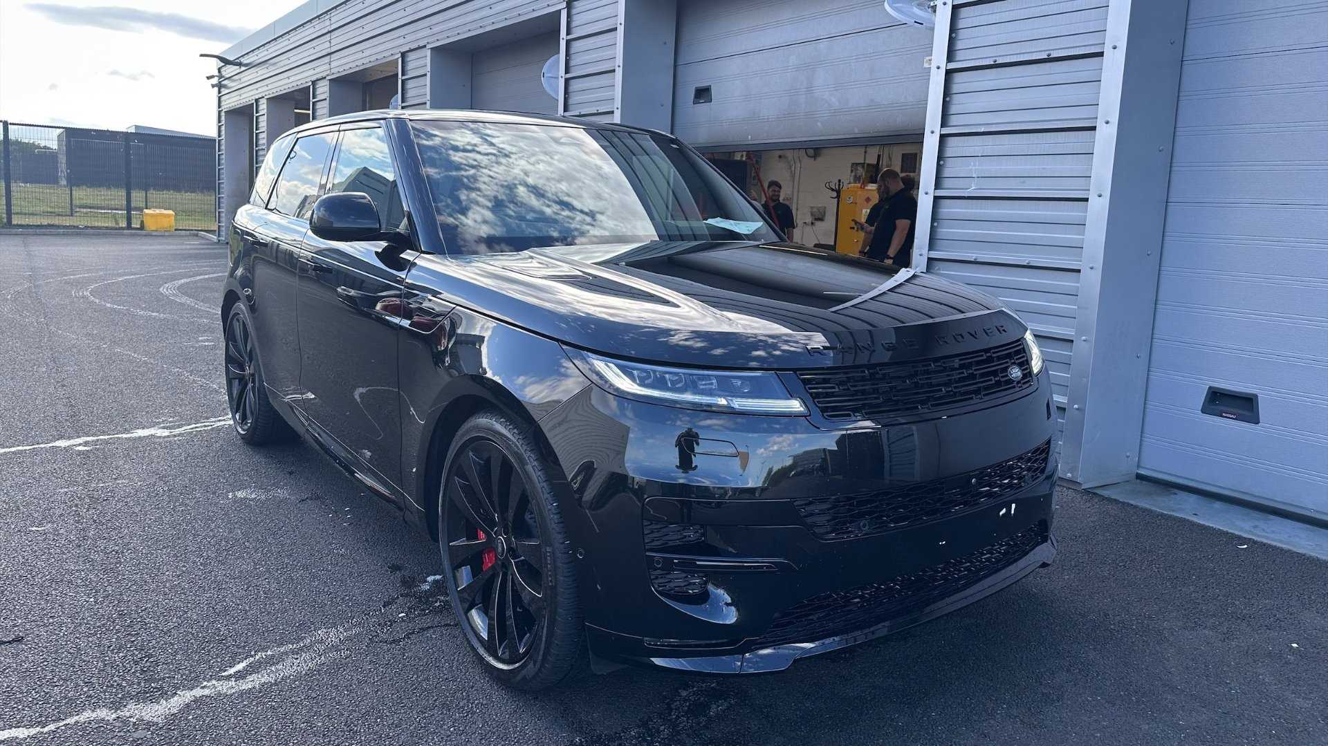 Main listing image - Land Rover Range Rover Sport