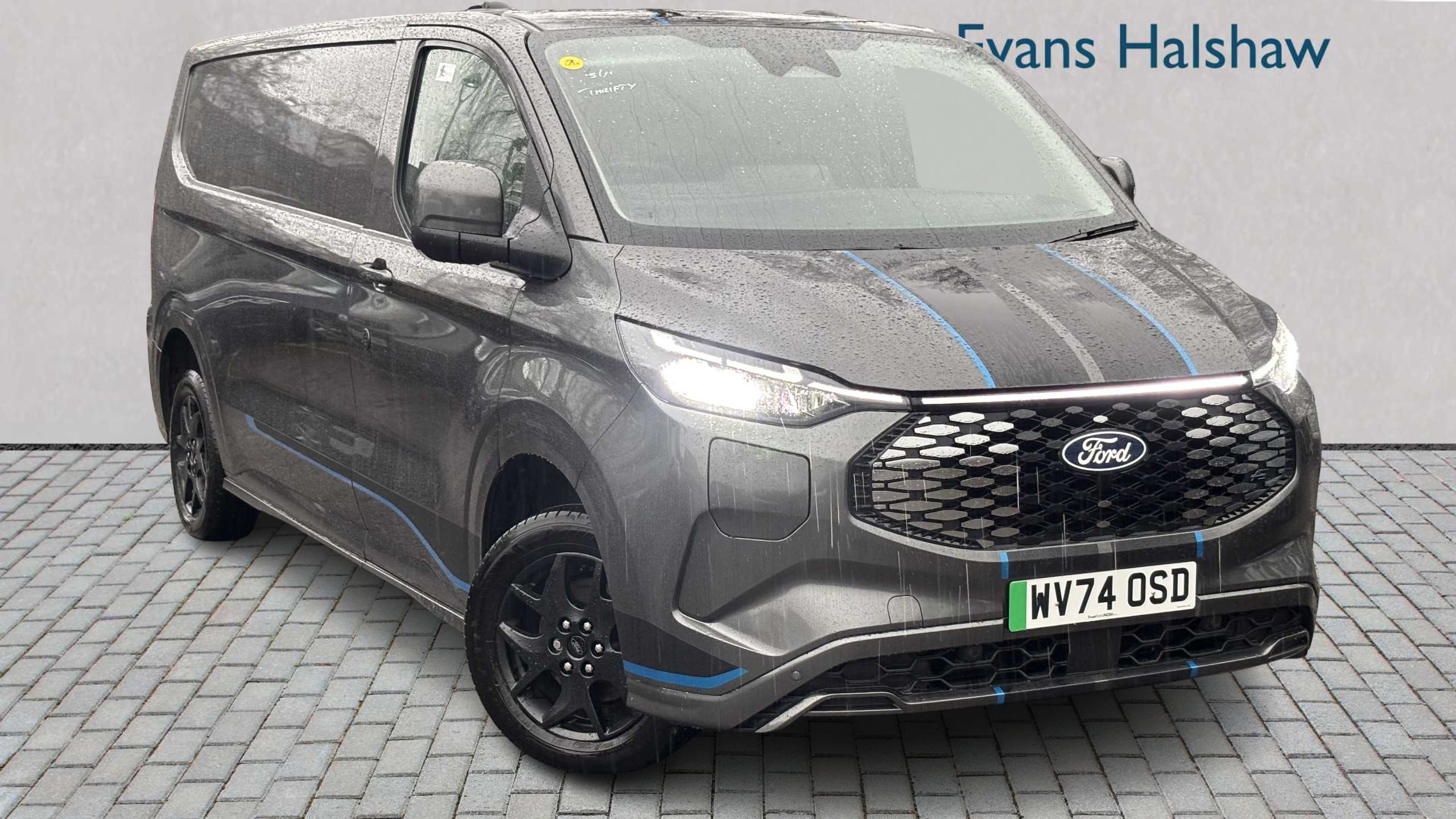 Main listing image - Ford Transit Custom