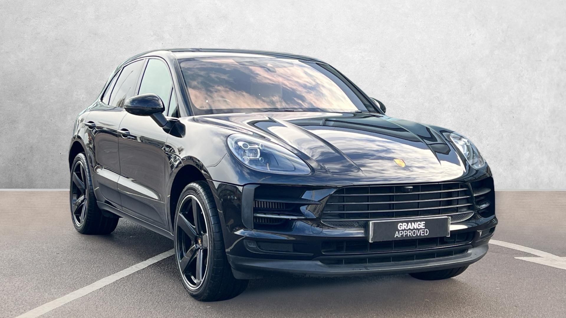 Main listing image - Porsche Macan