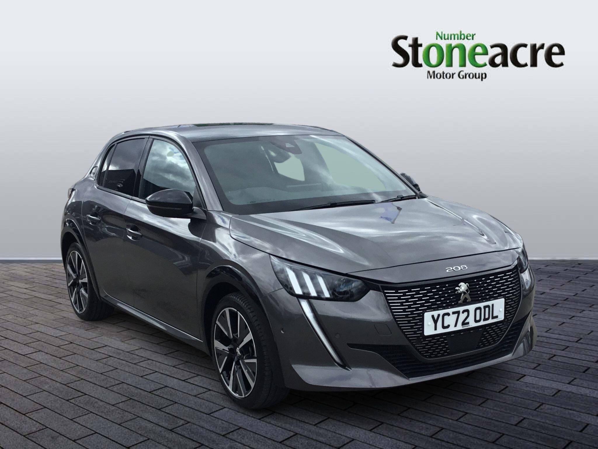 Main listing image - Peugeot 208
