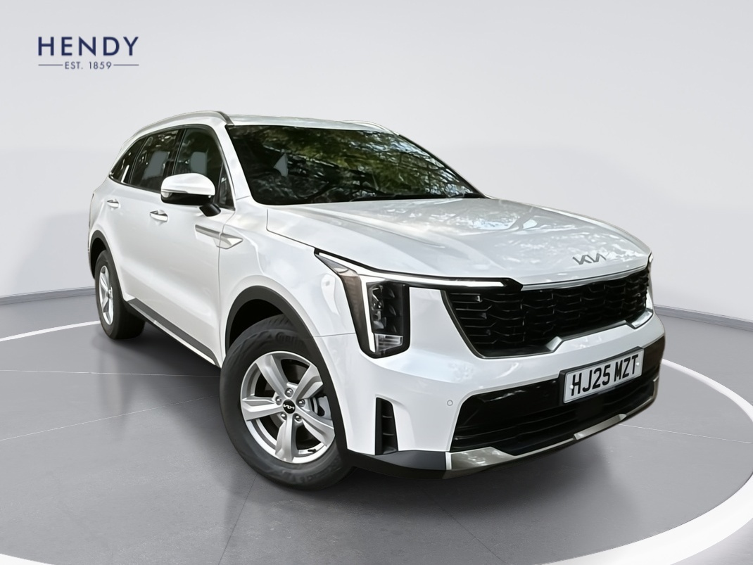 Main listing image - Kia Sorento