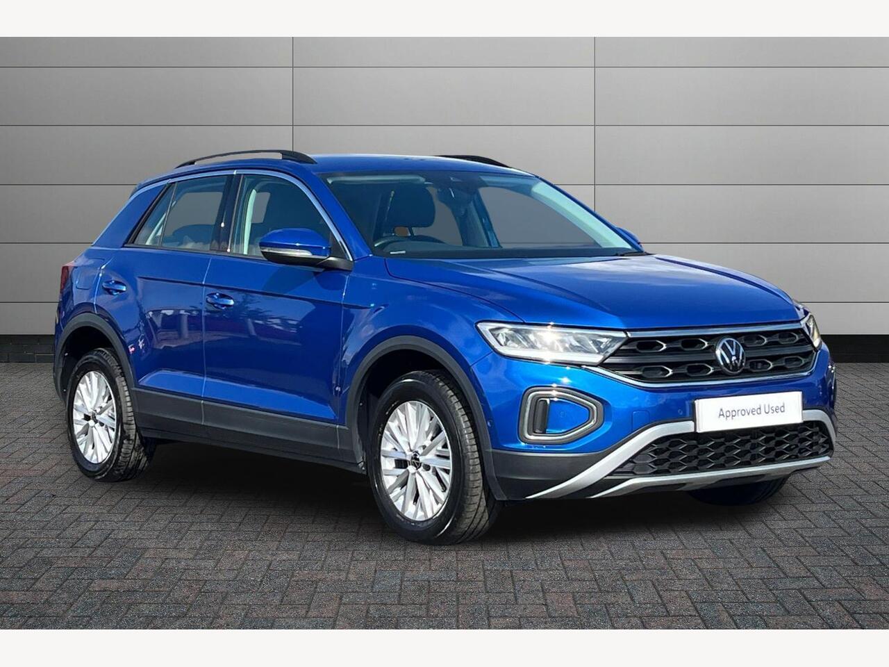 Main listing image - Volkswagen T-Roc