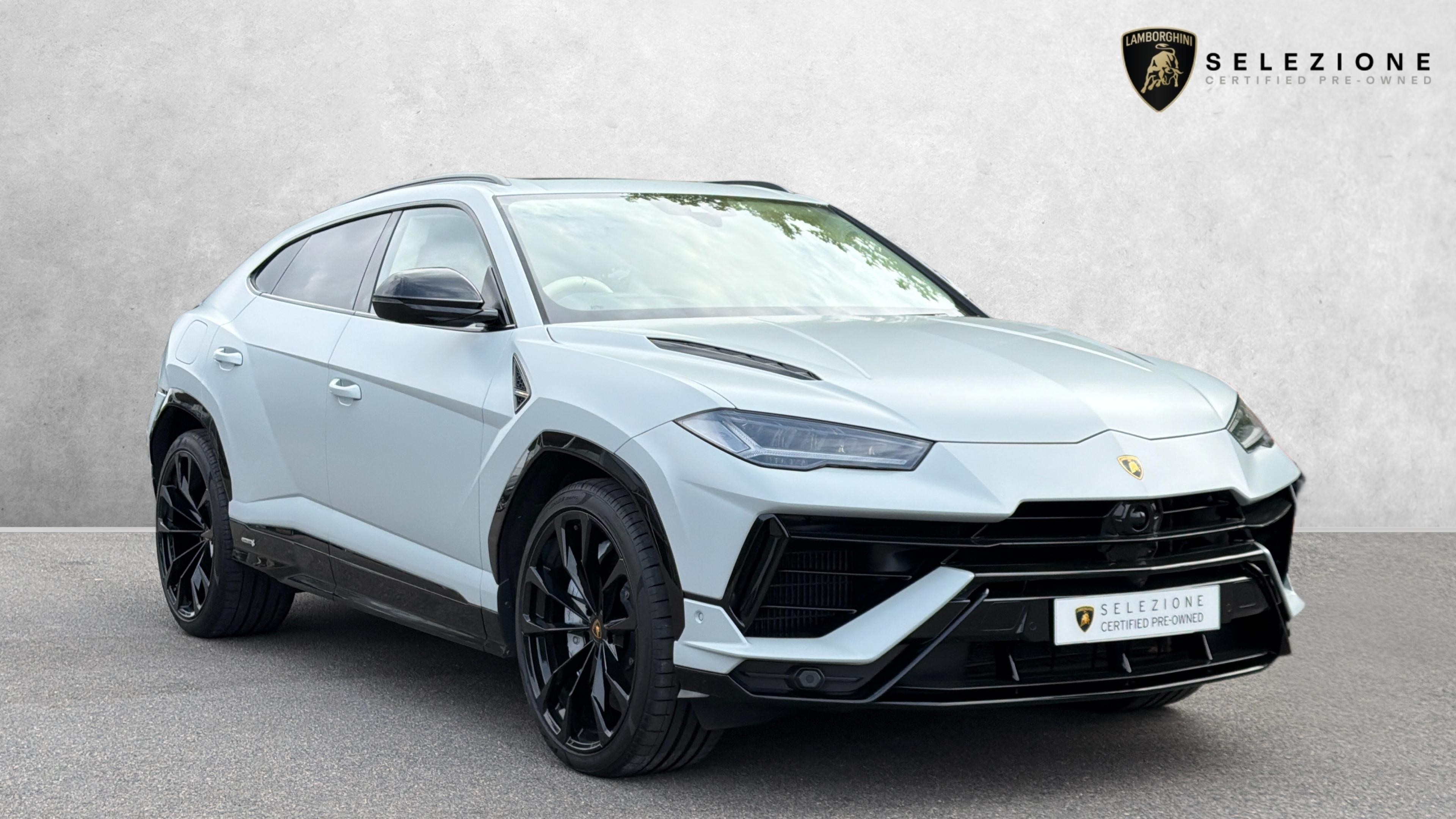 Main listing image - Lamborghini Urus
